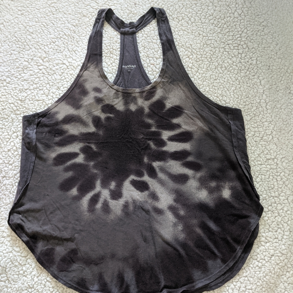 Manduka t-back tie dyed tank size M